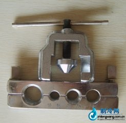 大擴口器