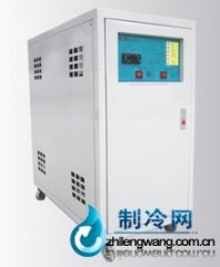  水冷式冷水機 